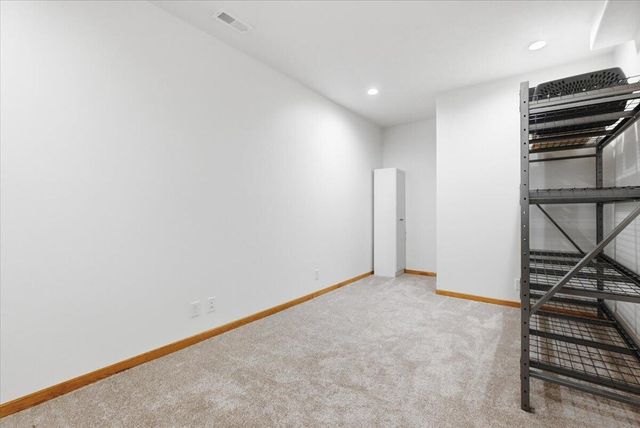 18580 TAYLOR Lane, Council Bluffs, IA 51503