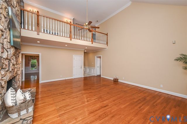10809 Leabrook Dr, Glen Allen, VA 23059