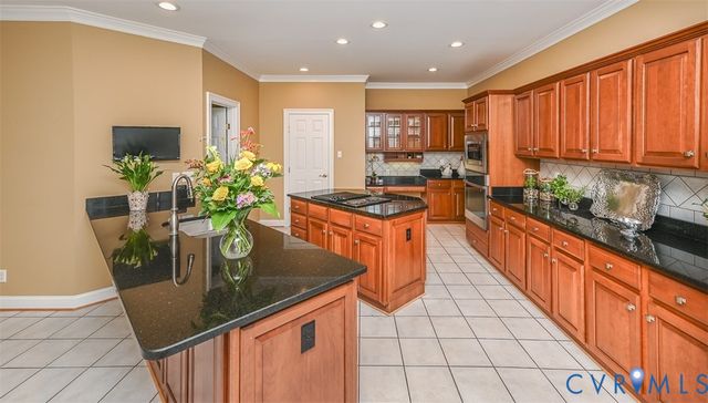 10809 Leabrook Dr, Glen Allen, VA 23059