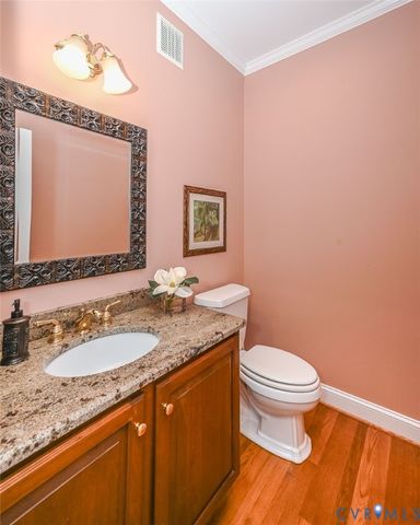 10809 Leabrook Dr, Glen Allen, VA 23059