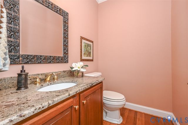 10809 Leabrook Dr, Glen Allen, VA 23059