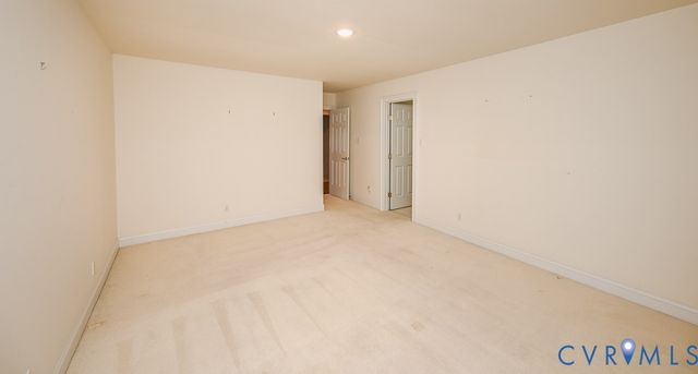10809 Leabrook Dr, Glen Allen, VA 23059