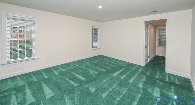 10809 Leabrook Dr, Glen Allen, VA 23059