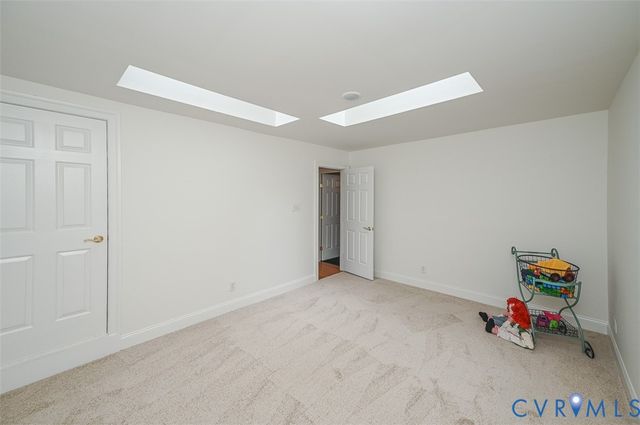 10809 Leabrook Dr, Glen Allen, VA 23059
