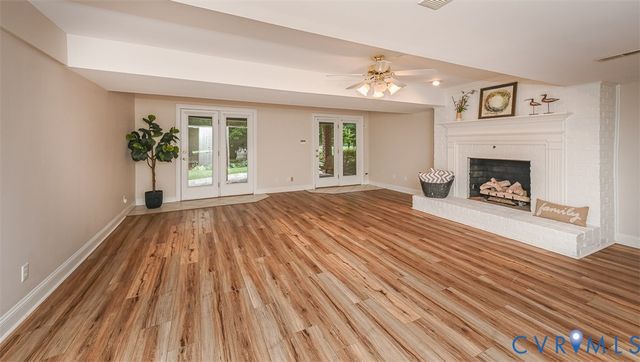 10809 Leabrook Dr, Glen Allen, VA 23059