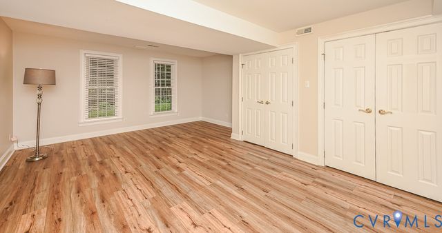 10809 Leabrook Dr, Glen Allen, VA 23059