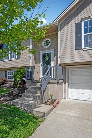1114 Melody Court, Kearney, MO 64060
