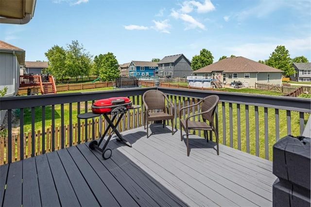 1114 Melody Court, Kearney, MO 64060