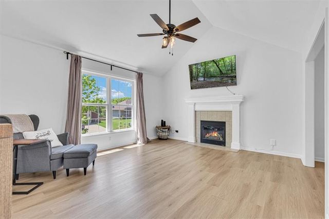 1114 Melody Court, Kearney, MO 64060