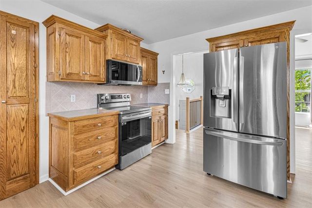 1114 Melody Court, Kearney, MO 64060