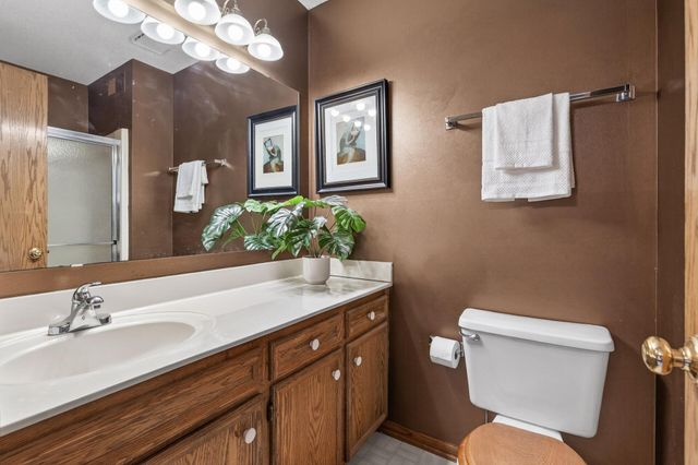 9585 72nd Street S, Cottage Grove, MN 55016