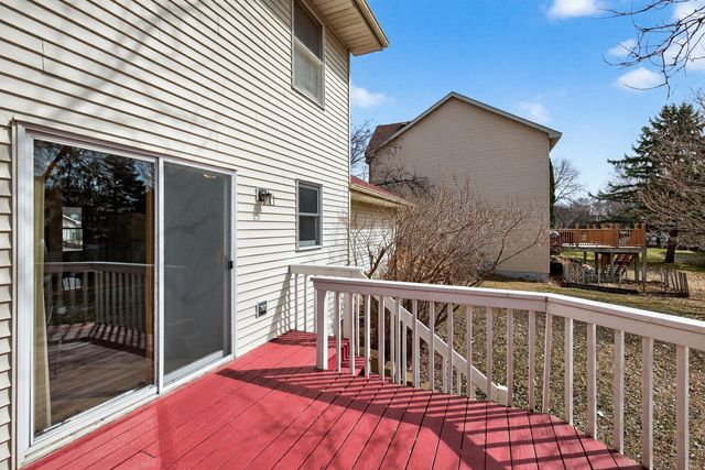 9585 72nd Street S, Cottage Grove, MN 55016