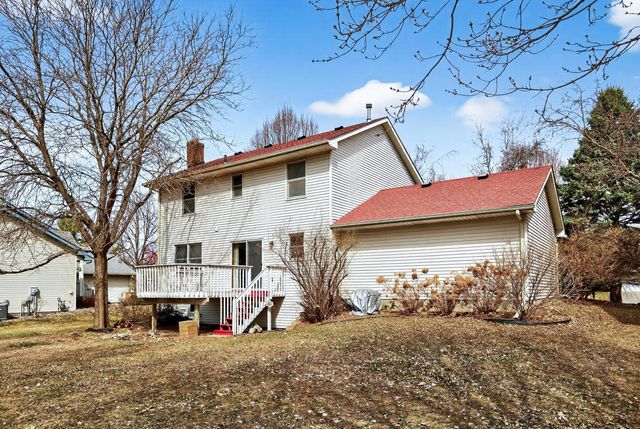 9585 72nd Street S, Cottage Grove, MN 55016