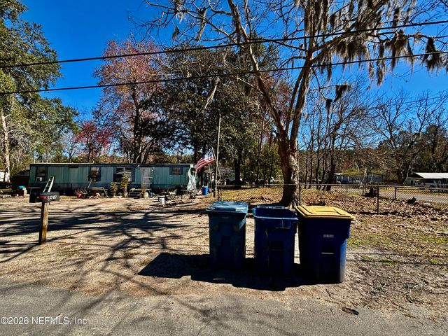 13707 MAJESTIC Court, Jacksonville, FL 32218