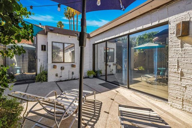 2389 E Miramonte Circle B, Palm Springs, CA 92264