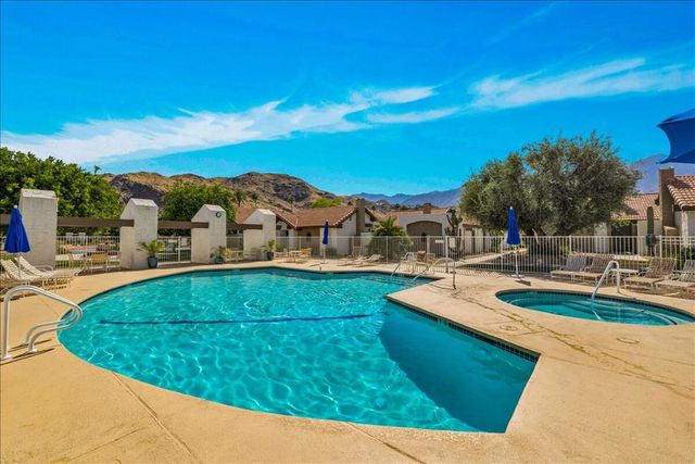 2389 E Miramonte Circle B, Palm Springs, CA 92264