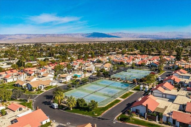 2389 E Miramonte Circle B, Palm Springs, CA 92264