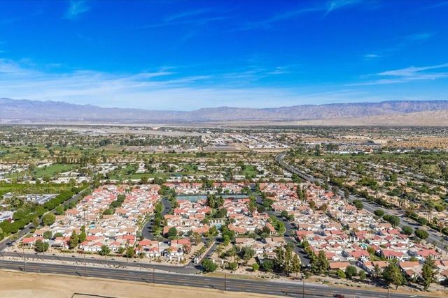 2389 E Miramonte Circle B, Palm Springs, CA 92264