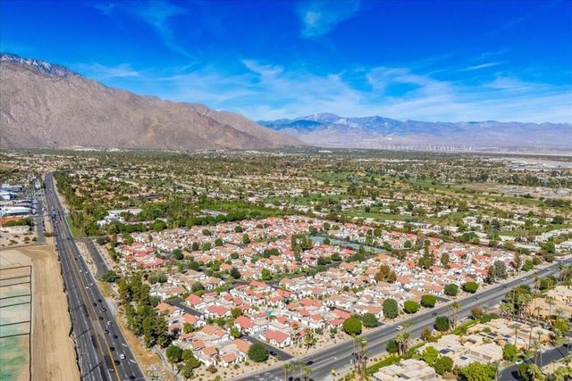 2389 E Miramonte Circle B, Palm Springs, CA 92264