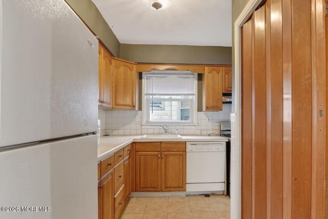 289 S Bridge Avenue, Red Bank, NJ 07701