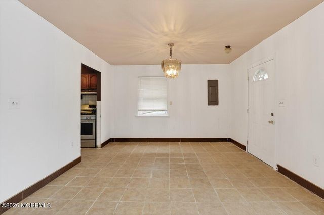 289 S Bridge Avenue, Red Bank, NJ 07701