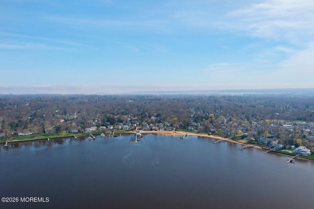 289 S Bridge Avenue, Red Bank, NJ 07701