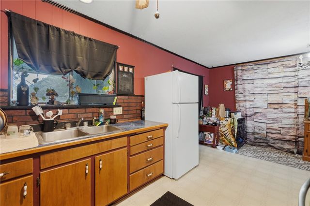 1057 Mundell Road, Eureka Springs, AR 72631