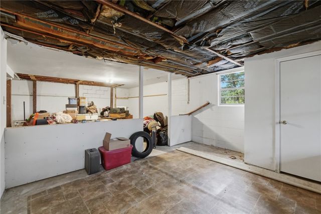1057 Mundell Road, Eureka Springs, AR 72631
