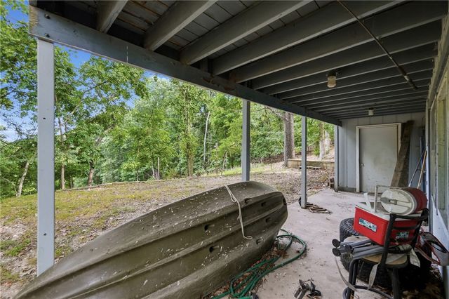 1057 Mundell Road, Eureka Springs, AR 72631
