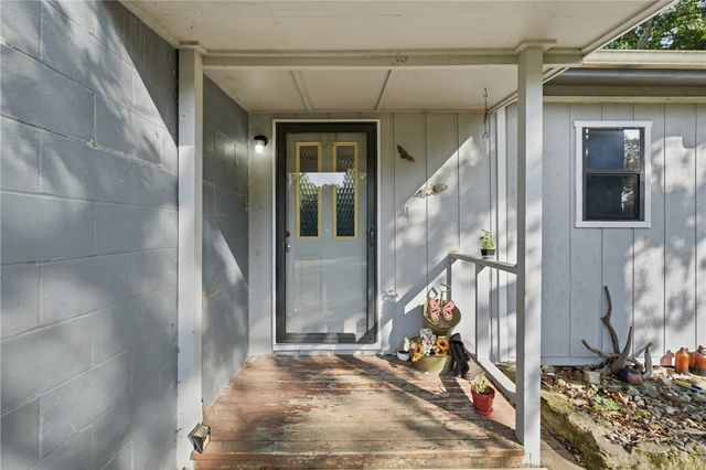 1057 Mundell Road, Eureka Springs, AR 72631