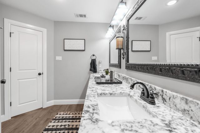 2860 Fm 66, Waxahachie, TX 75167