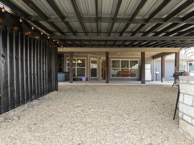 2860 Fm 66, Waxahachie, TX 75167