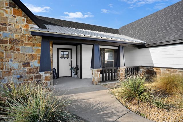 2860 Fm 66, Waxahachie, TX 75167