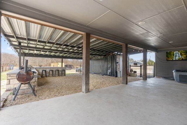 2860 Fm 66, Waxahachie, TX 75167