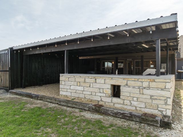 2860 Fm 66, Waxahachie, TX 75167