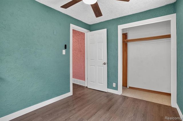 3901 Lowcroft Avenue, Lansing, MI 48910
