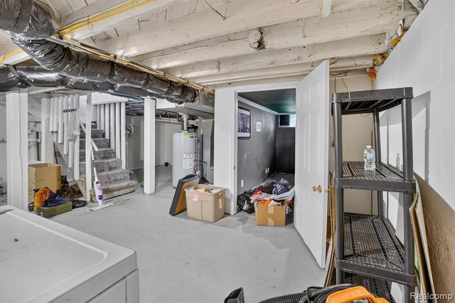 3901 Lowcroft Avenue, Lansing, MI 48910