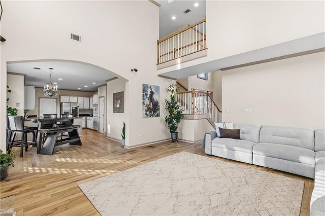 991 Bay Pointe Way SW, Lilburn, GA 30047