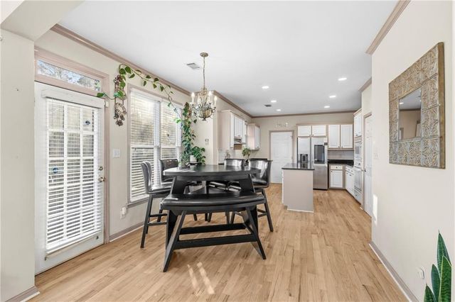 991 Bay Pointe Way SW, Lilburn, GA 30047