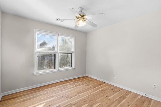 991 Bay Pointe Way SW, Lilburn, GA 30047