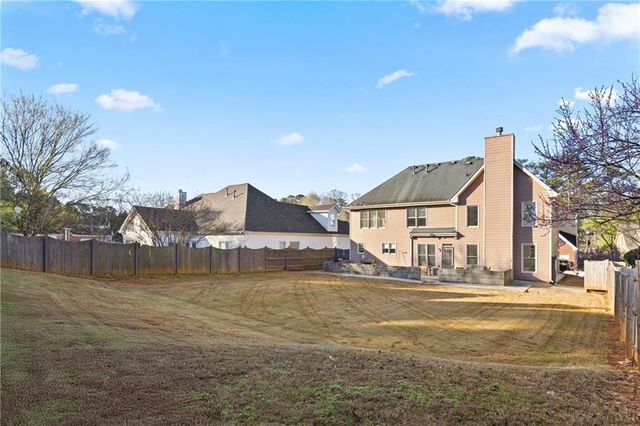 991 Bay Pointe Way SW, Lilburn, GA 30047