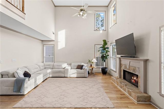 991 Bay Pointe Way SW, Lilburn, GA 30047