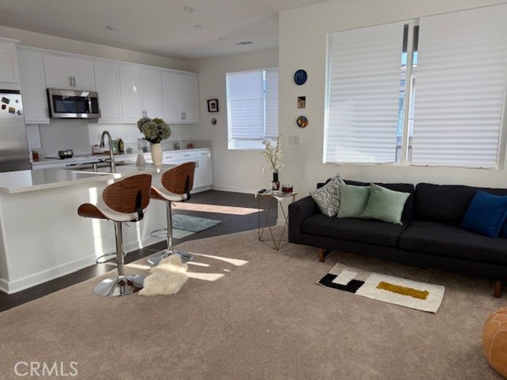 Image 2 of property listing at 4276 S Montoya Paseo, Ontario, CA 91762