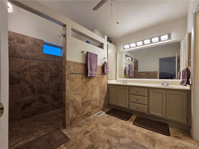 6525 S Oleander Way, Mohave Valley, AZ 86440