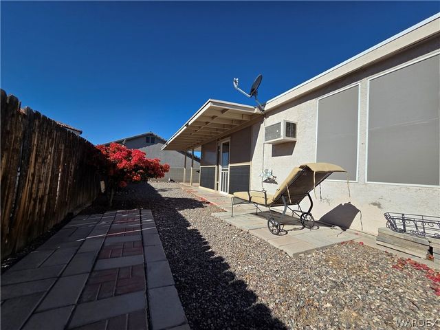 6525 S Oleander Way, Mohave Valley, AZ 86440
