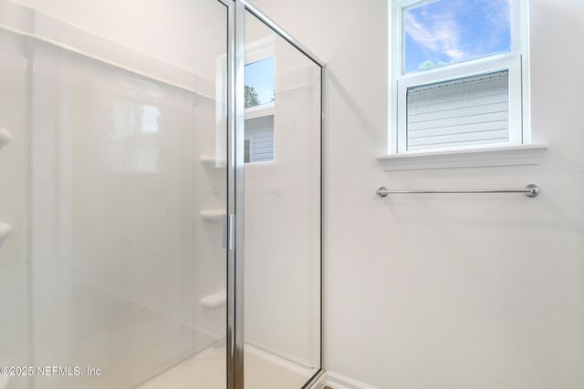 6015 ORACLE Court, Jacksonville, FL 32205