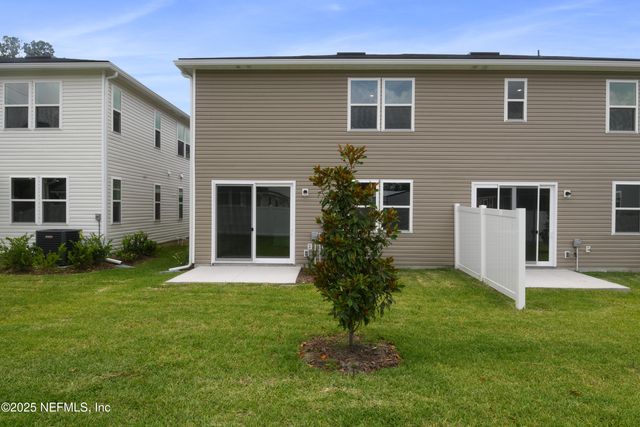 6015 ORACLE Court, Jacksonville, FL 32205