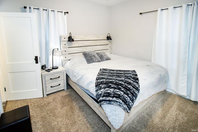 2013 Stringtown Road, Evansville, IN 47711