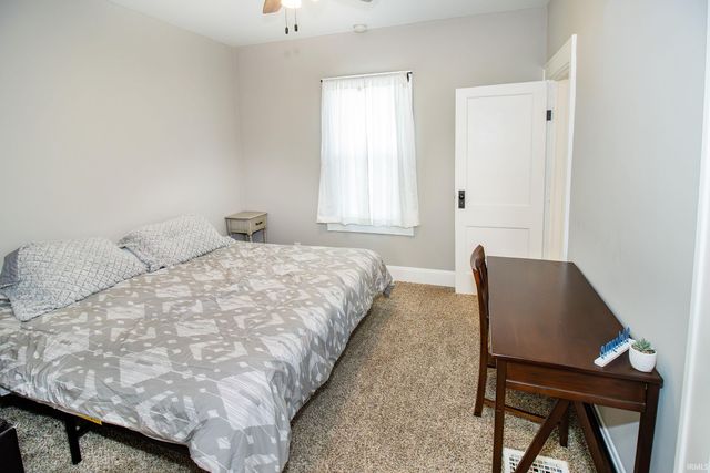 2013 Stringtown Road, Evansville, IN 47711