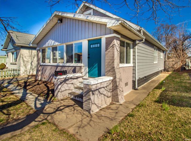 2013 Stringtown Road, Evansville, IN 47711